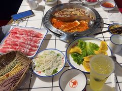 -贤合庄卤味火锅(济南泉城路店)