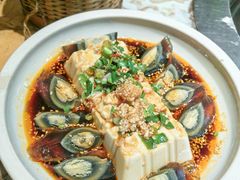 -锅老头海鲜铁锅炖