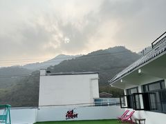 -何适山庄·团餐住宿(水长城P2停车场店)