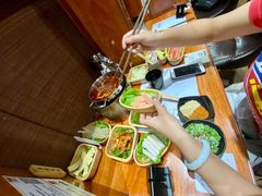 -独食火锅·半米屋台(直营总店)