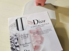 -Dior迪奥(上海世茂广场店)