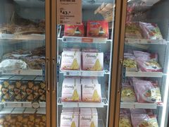 -宜家·瑞典食品屋(宝山店)