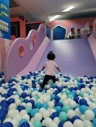 -孩子王童乐园(成都吾悦广场店)