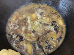-哈尔滨东北铁锅炖(都督街店)