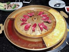 -猪啊牛呀羊啊铜盘烤肉(正大广场店)