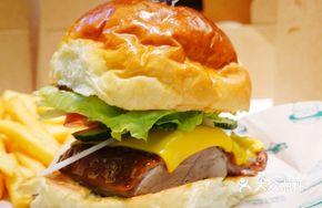 Blue Whale Roast Duck Burger
