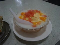 杨枝甘露-芬芳甜品(同福路店)