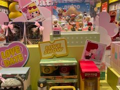 -泡泡玛特POPMART(凯德大峡谷店)