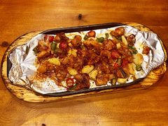 -老东镇啤酒屋海鲜加工·蒸汽海鲜·海鲜烧烤(台东店)