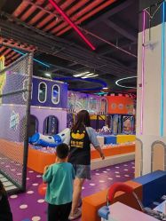 -孩子王童乐园(芜湖万达店)