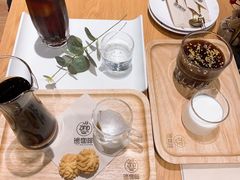 -ZING COFFEE 镜咖啡