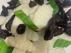 -老季市·三代非遗传承·地标美食老汁鸡(工农路店)