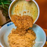 不来一碗蟹黄面，杭州人过不好这个秋天