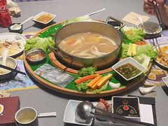 -椰小鸡·琼州糟粕醋·火锅(美兰缤纷城店)