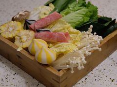 蔬菜拼盘-椰子营·椰子鸡火锅(万象里店)