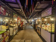 -光海鲜鱼翅餐厅(叻差拉披色路店)