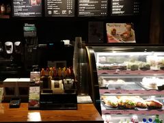 -星巴克(上海汇锦里店)