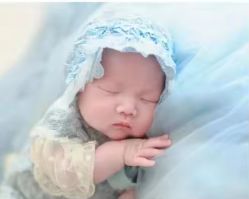 -芳妮豆丁家庭影像馆(宝安店)