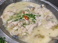 特色酸菜鱼-川旺角川粤融合菜•海景餐厅(星海广场店)