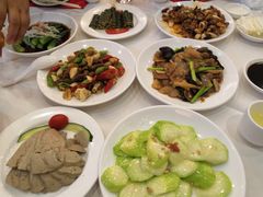 -九花山烤鸭店