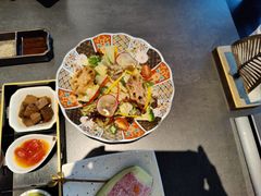 -铭牛烧肉·和牛海鲜自助(高新月牙湖店)