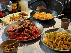 -巴厘龙虾·榜首油焖大虾(音乐学院·沿江酒馆店)