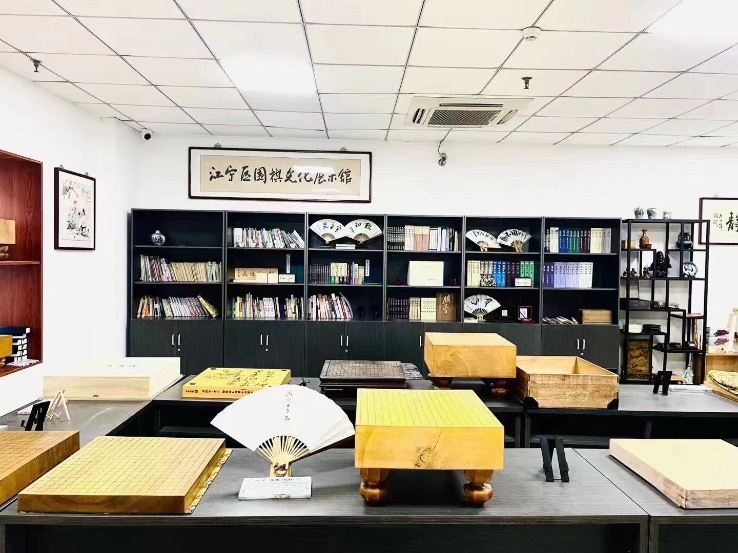 江宁棋院 一家专业做围棋的机构,专业的老