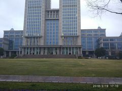 -复旦大学光华楼