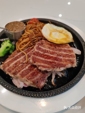 和吃货一起探店美味西餐