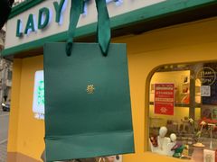 -LADY FAFA(巨鹿路陕西南路路口店)