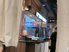-街角等你.大连海鲜烧烤.经典铁板海鲜串(西安路店)