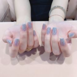 -花系美·美甲美睫精品店