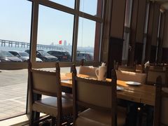 -LENBACH兰巴赫西餐啤酒坊(大连星海广场店)