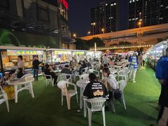 -绿地风尚天地广场