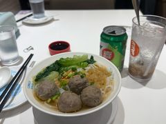 潮汕牛丸米粉-龍记香港茶餐厅(久光百货店)