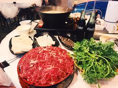 -鲜入围煮花胶鸡海鲜火锅