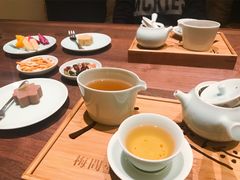 -梅间堂茶馆(绿地缤纷城店)