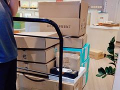 -燕庭·纯燕窝·甜品下午茶(南京西路店)