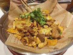 -红渡小香·牛肉麻辣香锅(车站南路店)