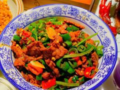 小炒黄牛肉-精典一号民间菜
