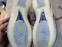 -京伟修鞋洗鞋奢侈品皮具护理店