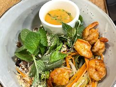 泰式大虾泰碗配辣味青柠水-Wagas沃歌斯(太古汇店)