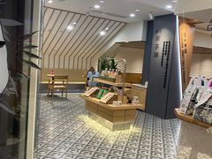 -霸王茶姬(正佳广场店)
