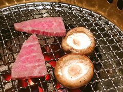 -山川小町·极番烧肉(新地假日广场店)