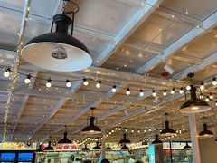 -石牌岭小亮蒸虾•湖北老字号(左岭店)