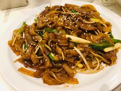 秘制干炒牛河-翠华餐厅(宝安壹方城店)
