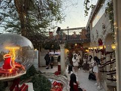 -Lamant Manor已闻花名關於藍