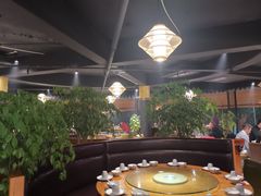 -盐帮食坊•小河帮川菜(四川师大店)