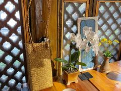 -蓝壁虎咖啡酒馆