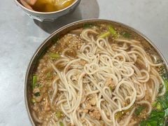 -正宗杨记普洱酸醋米线(总店)